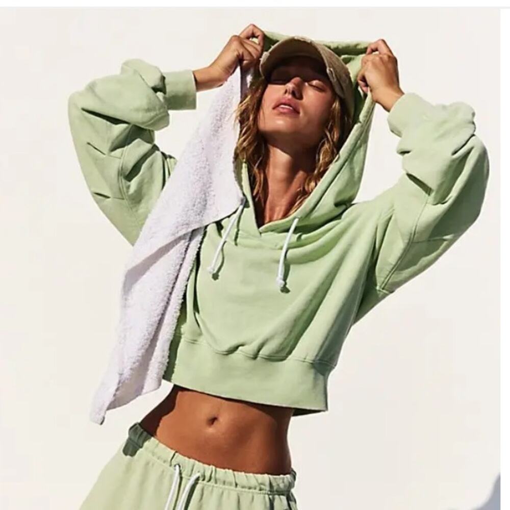 🆕Free People Movement Playbook Hoodie SZ XS NWOT
